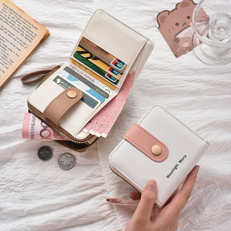Simple Japanese Style Women's Short Wallet Thin Compact Foldable Student Money Clip 2025 New Cute Niche Coin Card Pouch