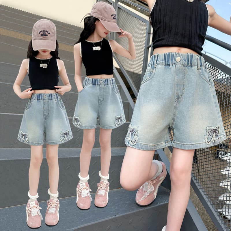 Girls ice silk jeans summer new style medium pants shorts girls big children casual super good-looking hot pants thin