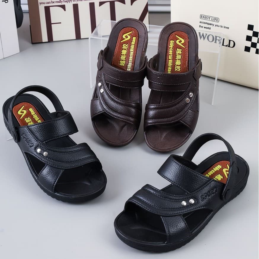 Vietnam Rubber Men's Sandals Beach Sandals Outdoor Anti-slip Wear-resistant Street Vendor Men's Sandals Wholesale 2025 New Style