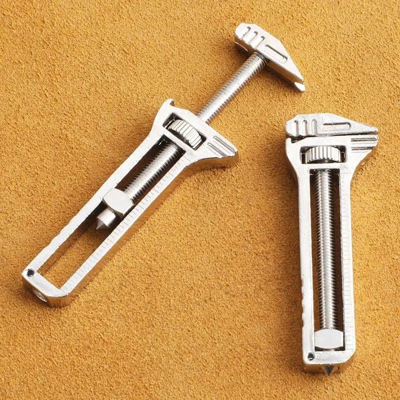 New Portable Multi-function Micro Caliper Adjustable Wrench EDC Mini Wrench Multi-function Keychain Small Tool