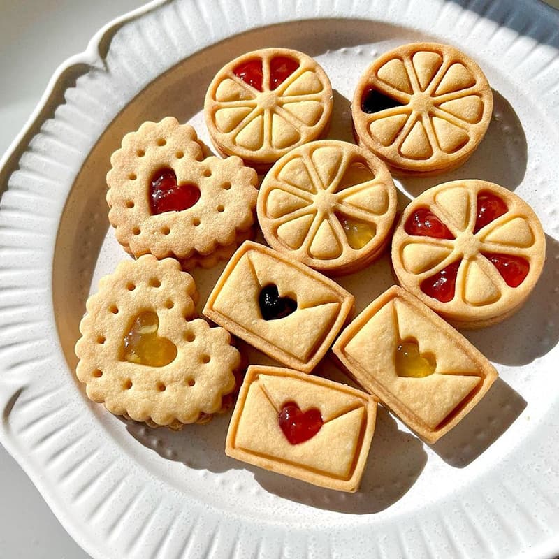 Jam-filled Cookie Mold, Lemon Heart Flower Cartoon Press DIY Stamp Baking Tool