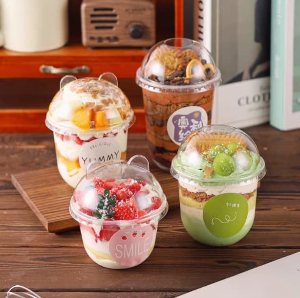 Internet celebrity U-shaped fat pop-pop cup disposable pudding hug dessert cake ice cream pop sundae milk tea cup