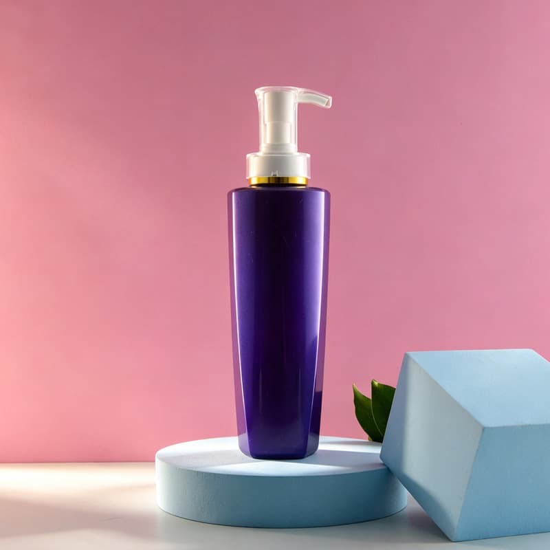 Factory direct sales customized 300ml polygonal shampoo plastic bottle 500ml angular shower gel bottle repackaged empty bottle
