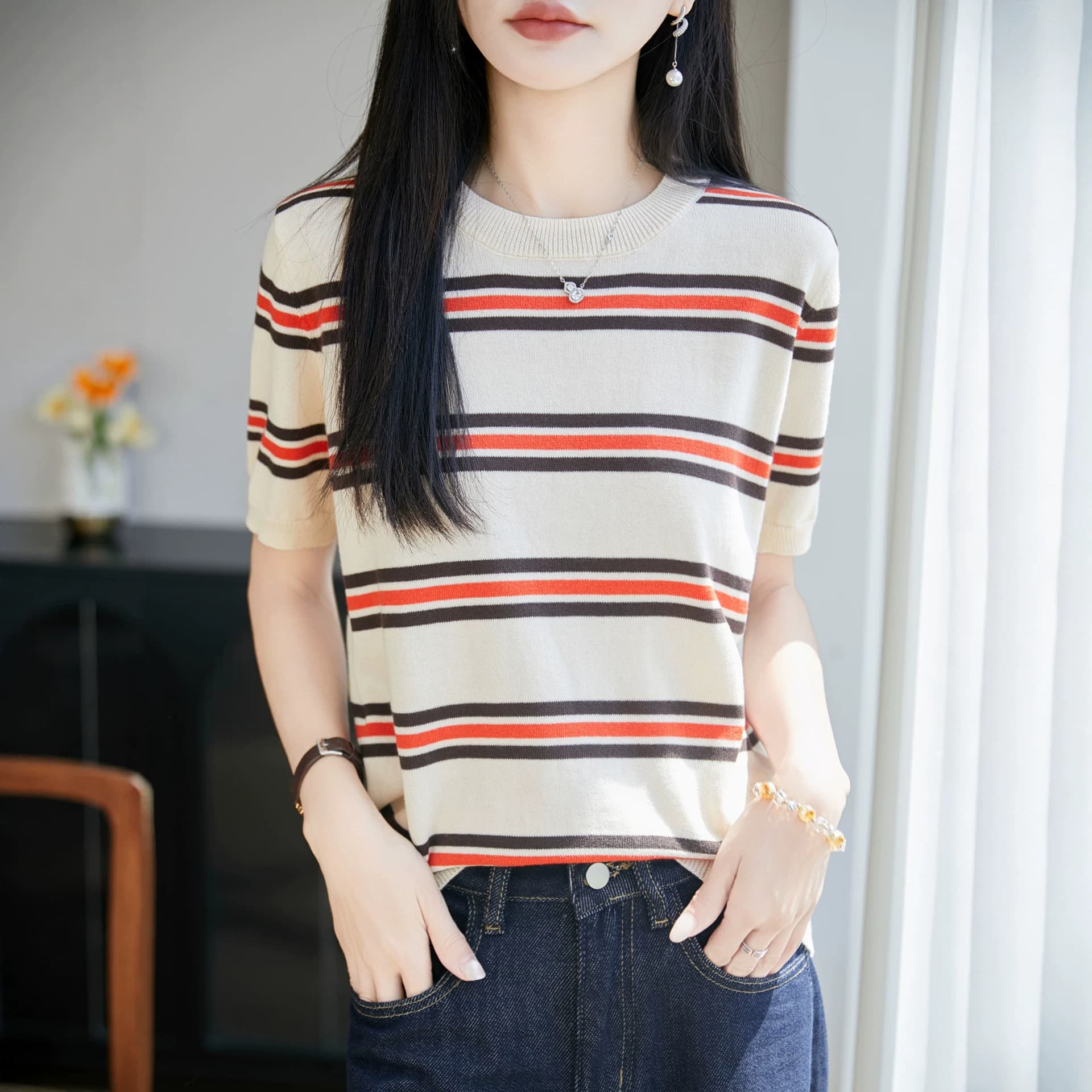 Summer cotton contrast color round neck short-sleeved women's retro fashion casual knitted college style striped Korean sweater