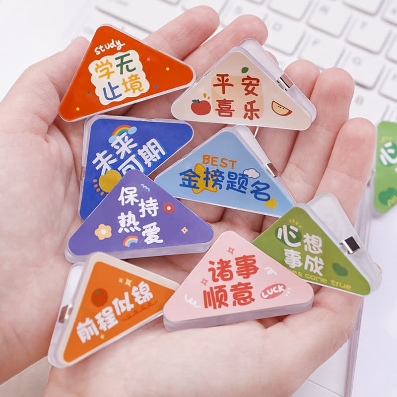 Creative Inspirational Text Triangle Clip Student PP Note Clip Acrylic File Anti-Roll Clip Test Paper Storage Corner Clip