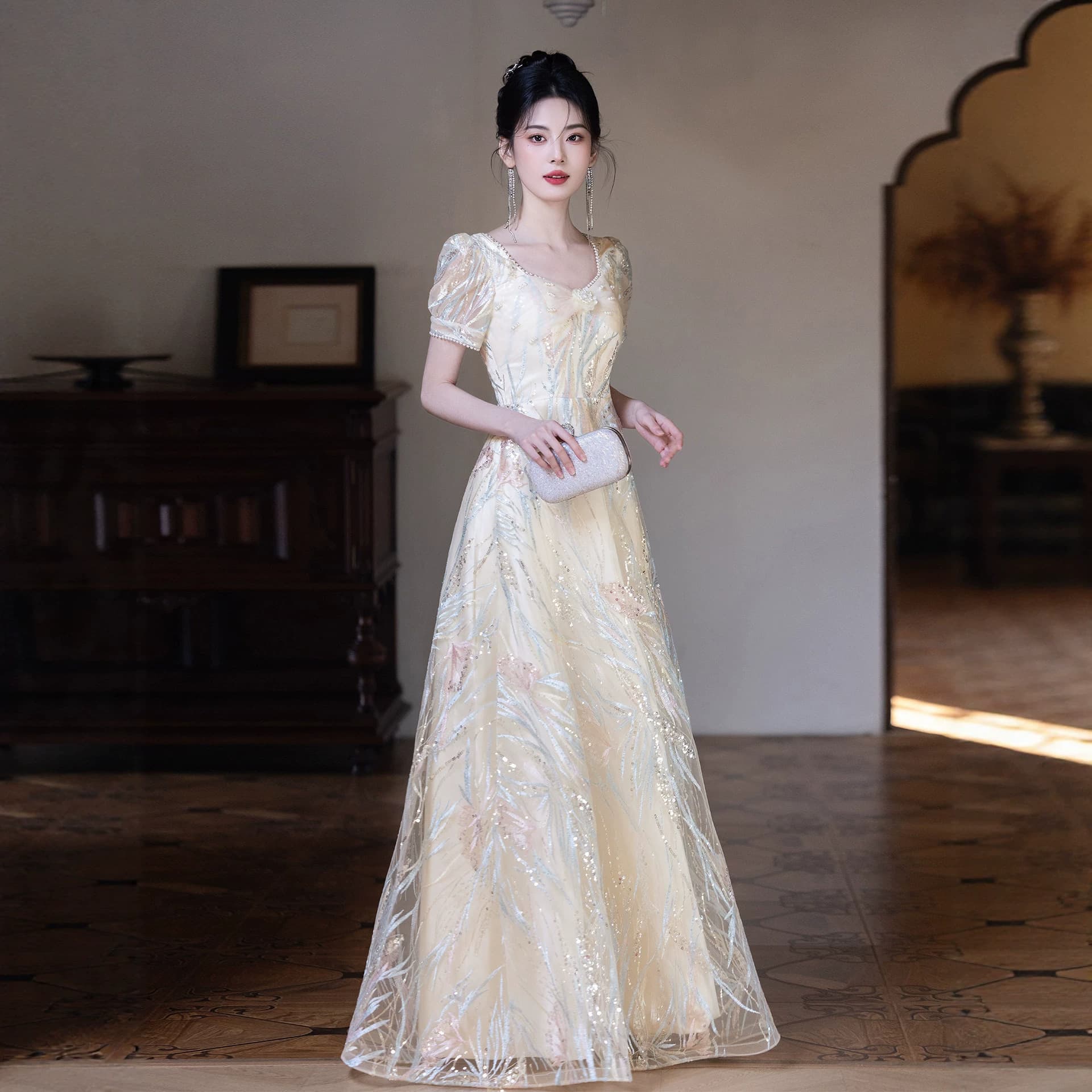 Champagne Evening Dress Banquet Hostess Elegant Long Dress High-End Luxury Vocal Art Exam High-End Dress