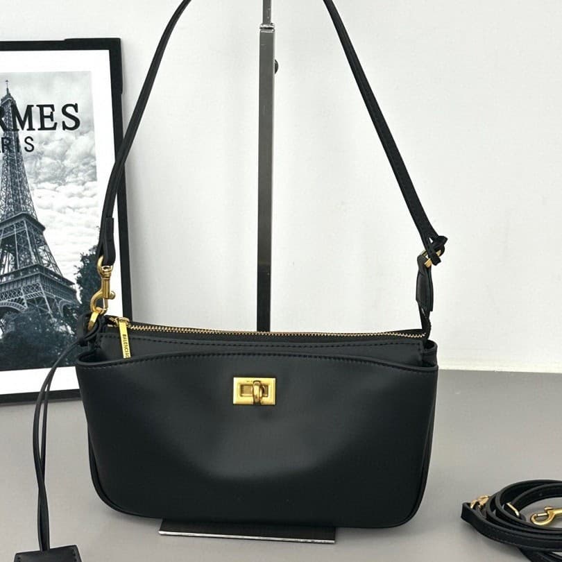 2024 Factory Direct Batch of Ba Jia Rodeo Pochette Underarm Bag, Lock Buckle, In-Stock Top-Selling Item