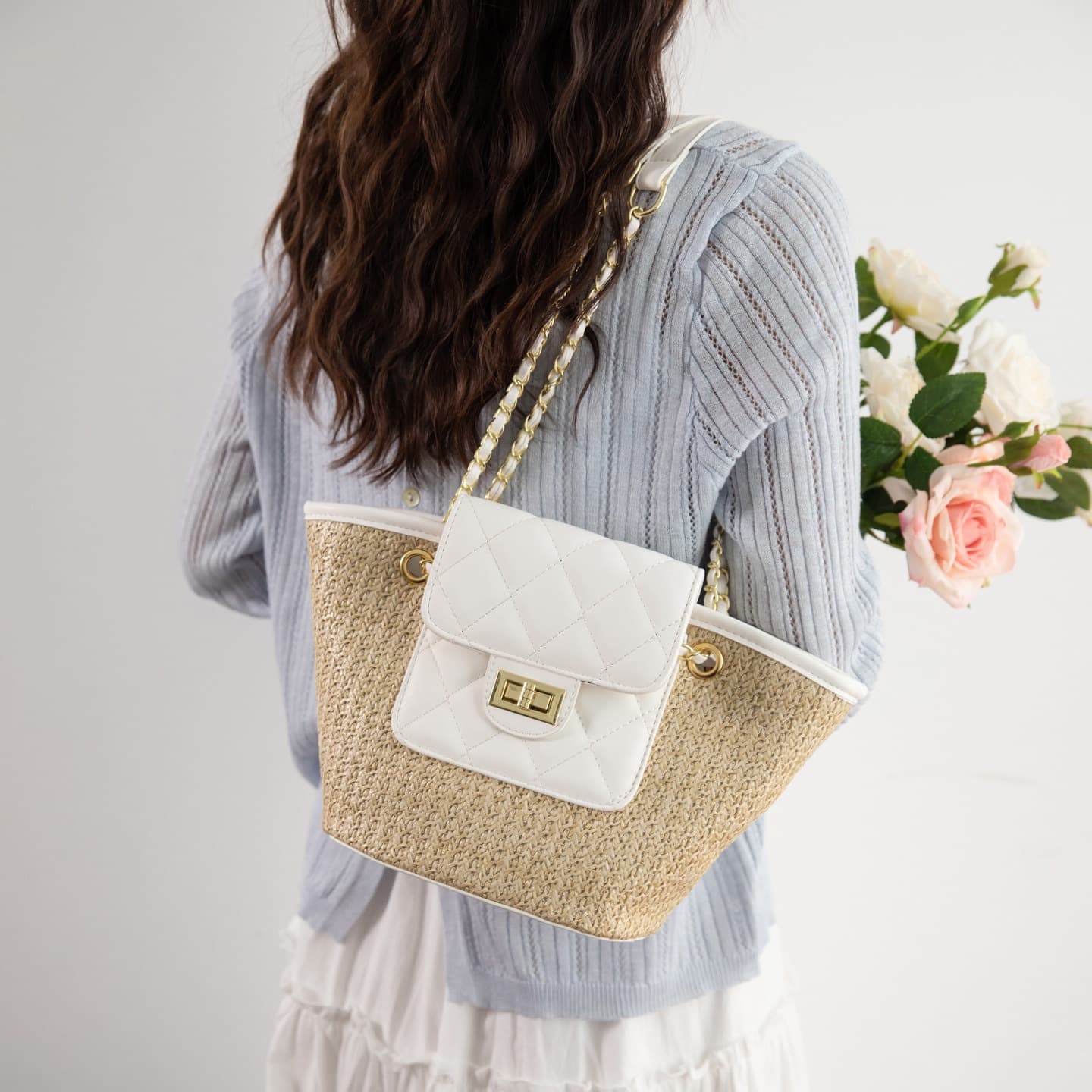 New woven bag single shoulder contrasting handbag 2026 casual large capacity women's straw crossbody bag