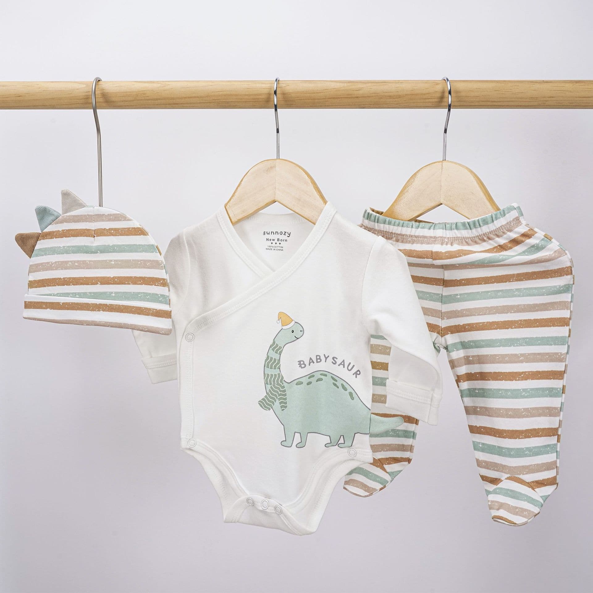 100% Cotton Long Sleeve 3-Piece Set Baby Romper Bodysuit for Fall/Winter, Newborn Footed Onesie with Hat and Pants