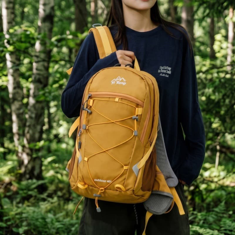 Cross-border new 2026 solid color breathable and burden-reducing backpack for men and women suitable for outdoor hiking and mountaineering backpacks with large capacity