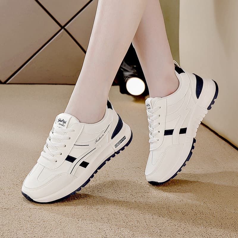 Cross-border Large Size Women's New Leather Sneakers Korean Style Versatile Flat Casual Soft Sole Running Dad Shoes