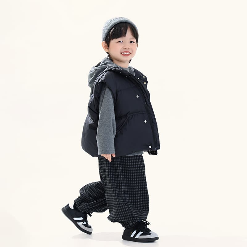 Changguo Children's Clothing Boys' Down Vest Children's Winter New Warm Outerwear Small to Medium Children 90% White Duck Down Vest