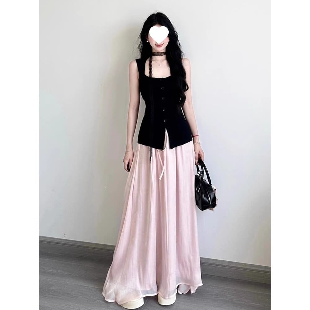 Summer Fashionable Sweet and Cool Chanel Style Black Top and Skirt Two-Piece Set for Women