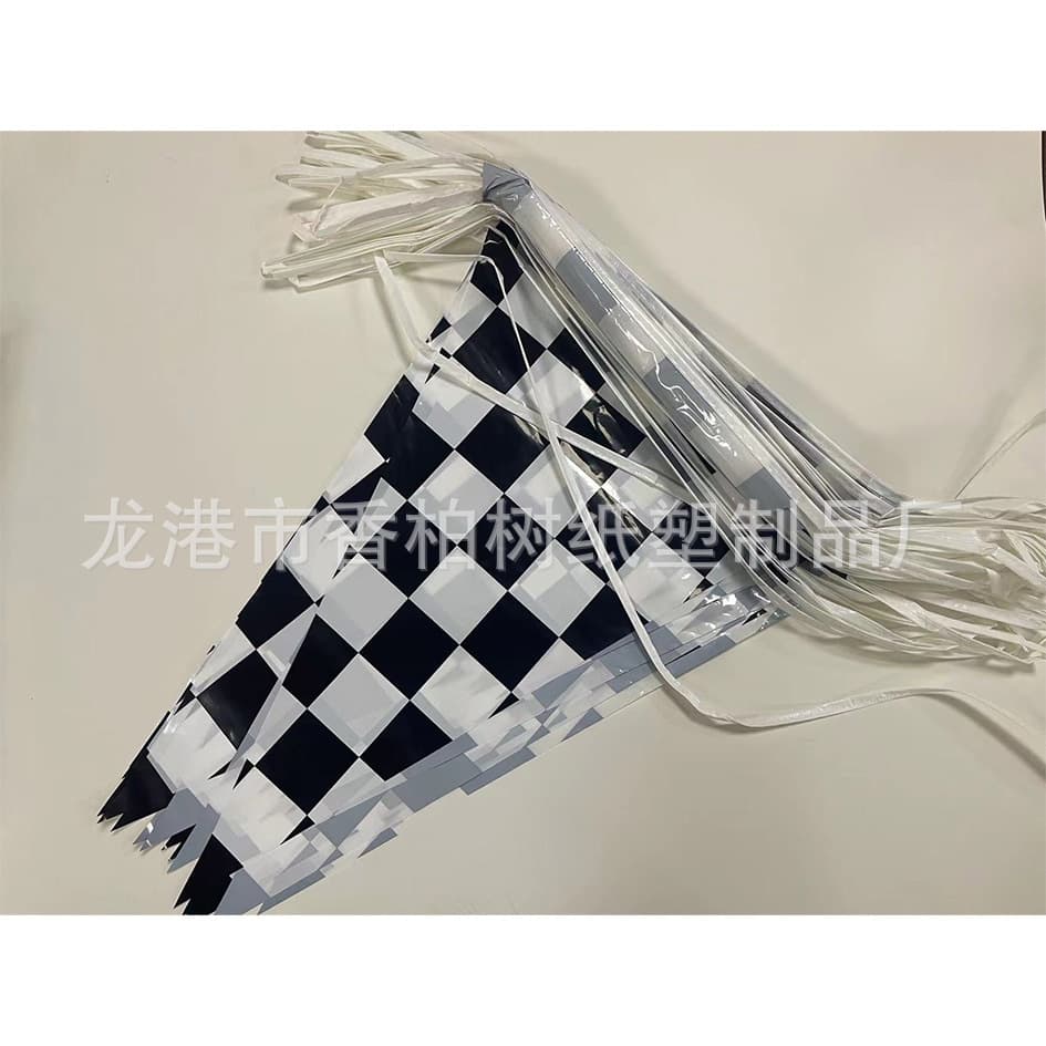Black and white checkered triangular flag F1 racing theme PE banner hanging flag event atmosphere scene decoration factory wholesale
