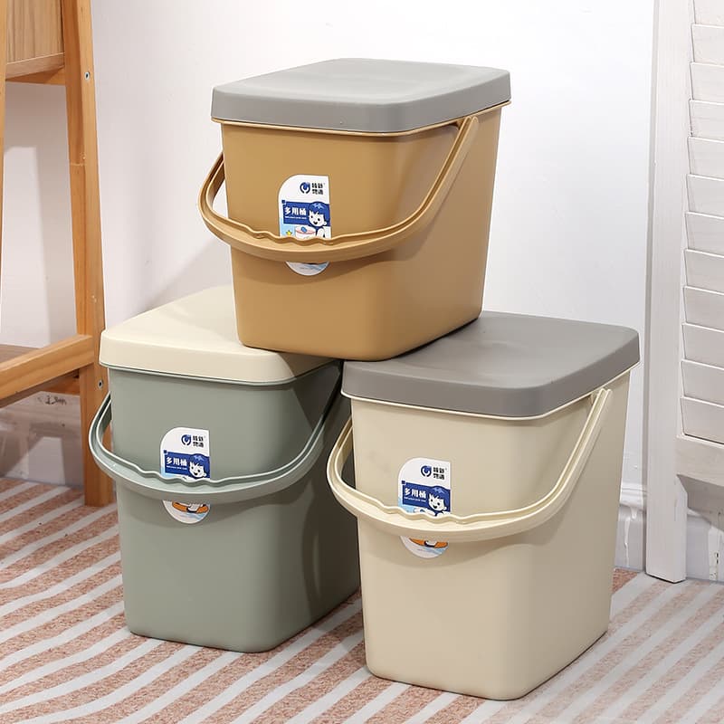 Rectangular storage bucket with lid, multi-purpose bucket, can be used as a fishing bucket, toy storage bucket, household storage bucket