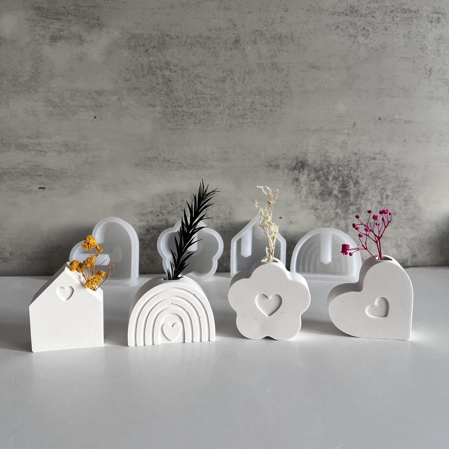 Silicone Mold for Vase Arrangement, Rainbow House Heart-Shaped Flower Vase Gypsum Mold, Resin Mold