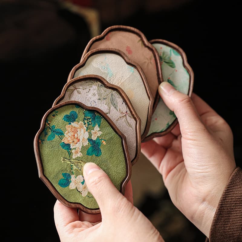 Walnut cloud gauze coaster saucer fabric heat insulation anti-scalding wooden insulation pad heat-resistant kung fu saucer tea pad base