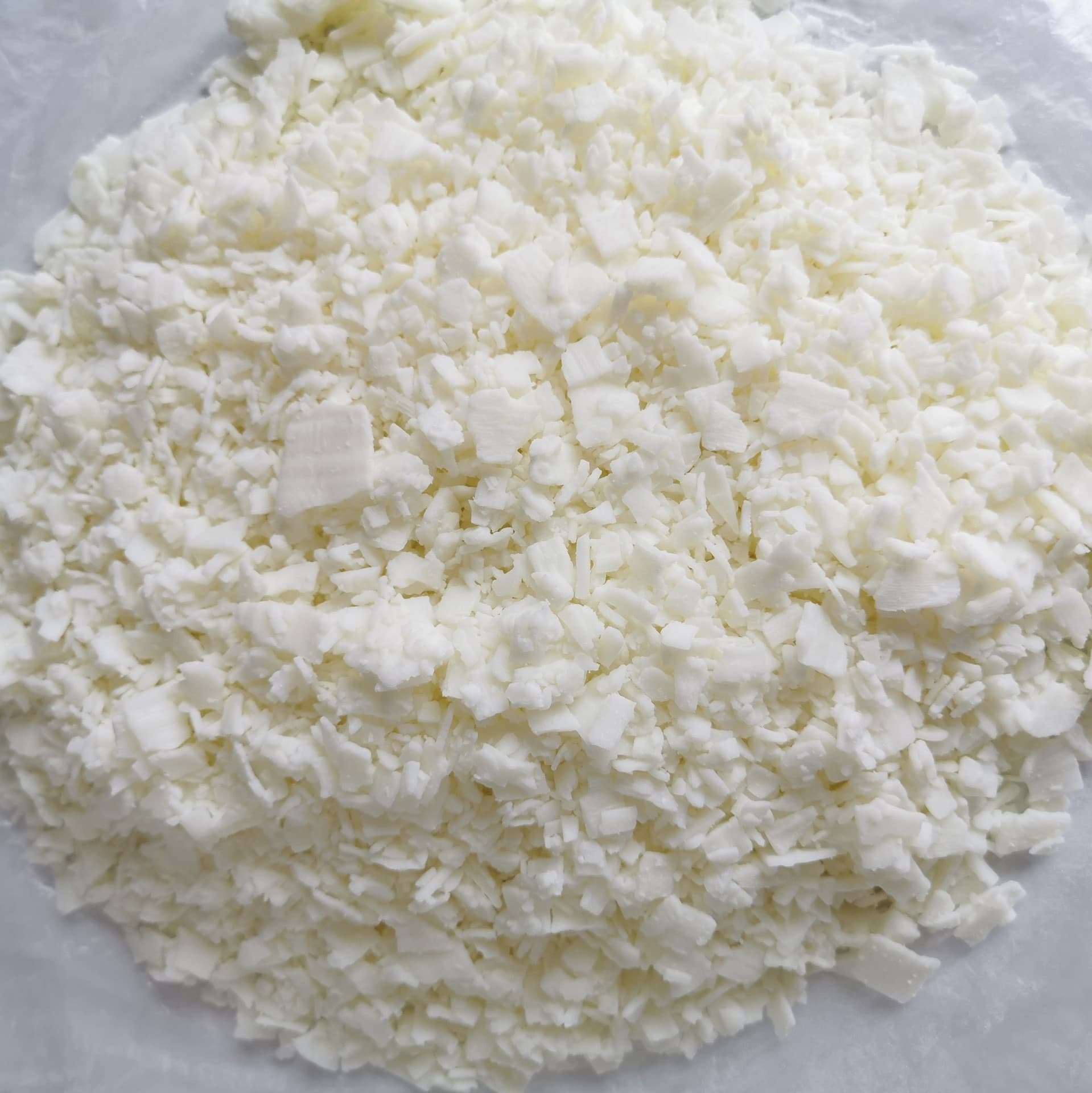 Factory Wholesale 52° Plant Soy Wax Flakes DIY Scented Candle Container Candle Making Material