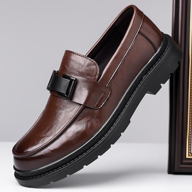 Men's Shoes 2026 Summer Trend Men's British Style Soft-Soled Casual Outdoor Commuting Leather Shoes Thick-Soled Casual Leather Shoes