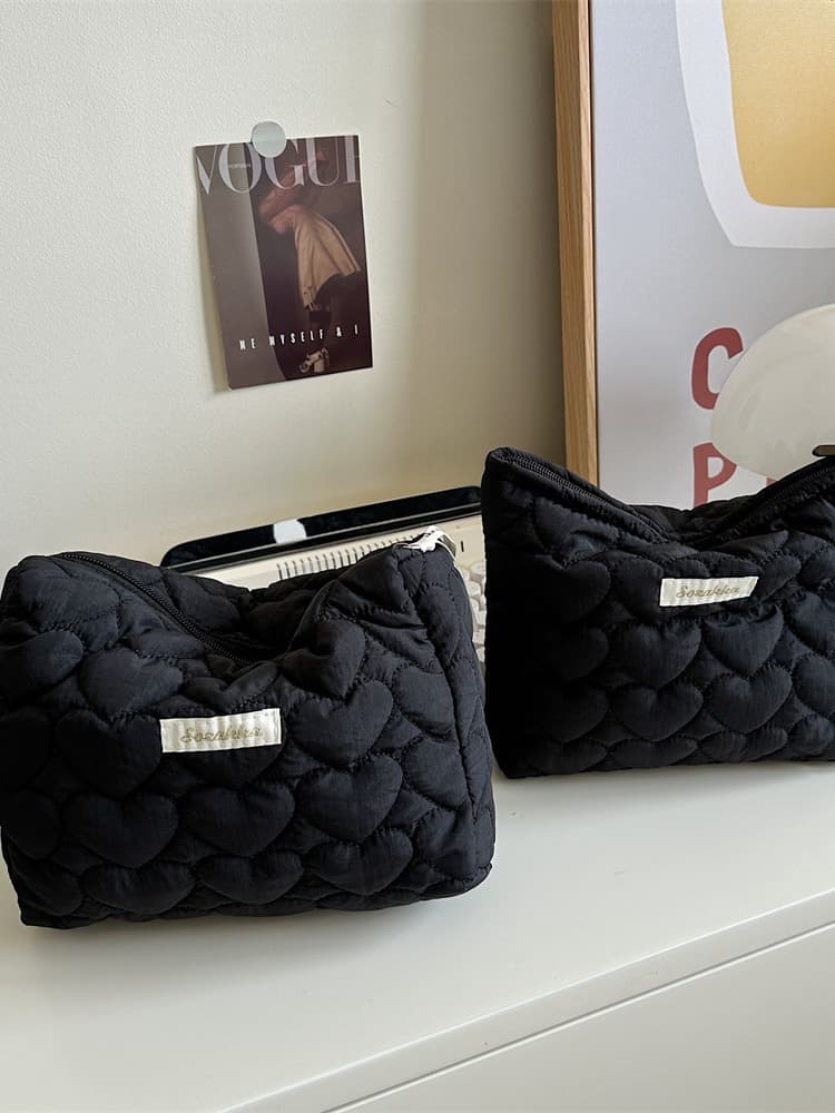 37291 Quilted quilted love clutch cosmetic bag skin care product coin purse bag liner multi-functional storage bag