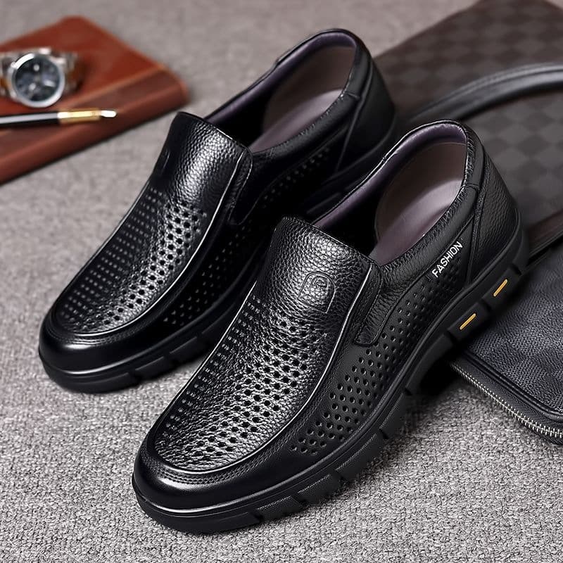 Top Layer Cowhide Leather Sandals Dress Shoes for Men Comfortable Perforated Middle-Aged and Elderly Men's Shoes Genuine Leather Soft Sole Breathable Men's Dad Shoes