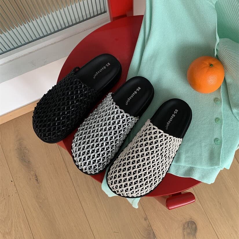 Baotou Women's Summer Outdoor Slippers 2026 New Anti-Slip Mules Sandals Breathable Women's Hollow Thick-Soled Sandals