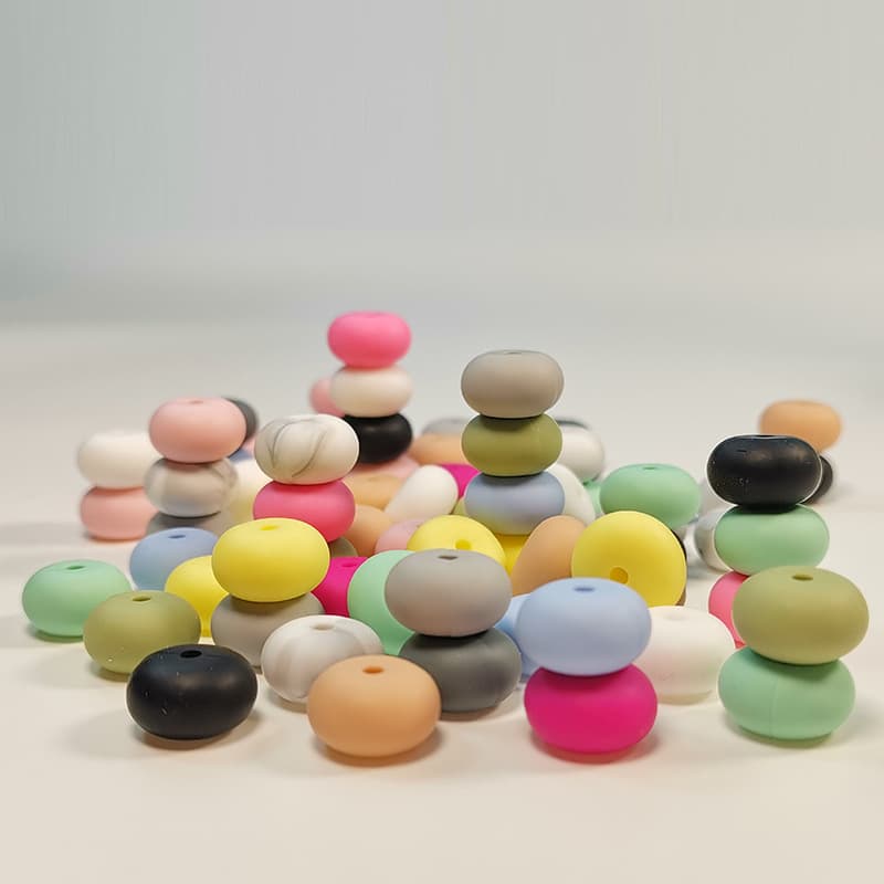 Cross-border hot-selling silicone beads baby teethers, food-grade flat beads accessories, pacifier chains, jewelry, DIY wholesale