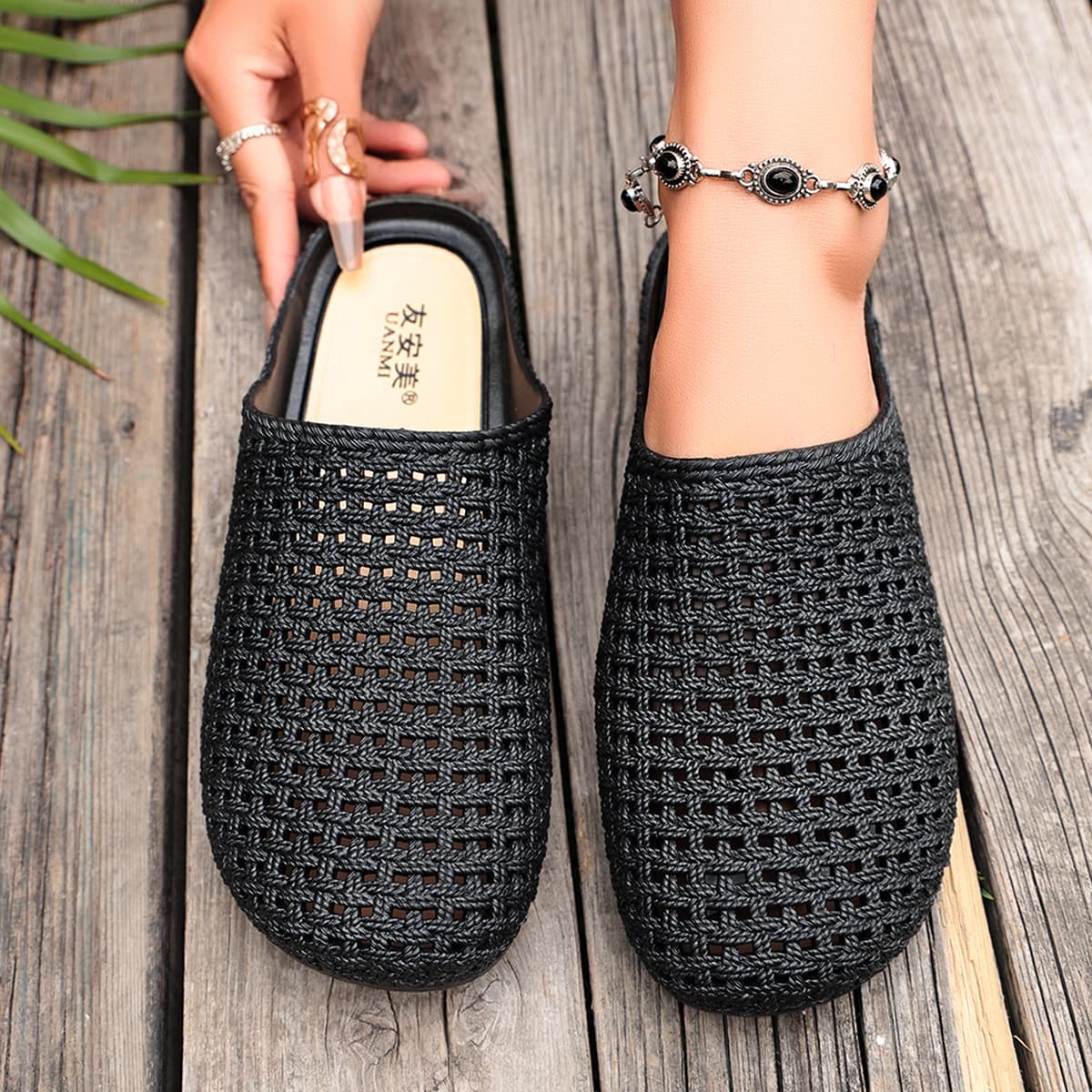 New Export Woven Slippers 2026 Summer Korean Style Hollow Breathable Sandals Slip-On Closed-Toe Slippers for Women