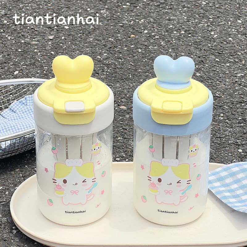 Women's Summer Dual-Drink Straw Cup, High-Fashion Portable Plastic Cup, Internet-Famous Cute Strawberry Cat Cup with Tea Strainer