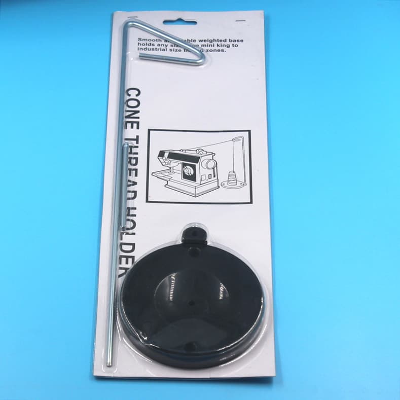 Color and size are customizable. This sewing machine special thread holder has a plastic base and can hold a single pagoda thread.