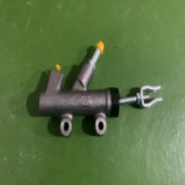 Clutch Master Cylinder for IS2001X