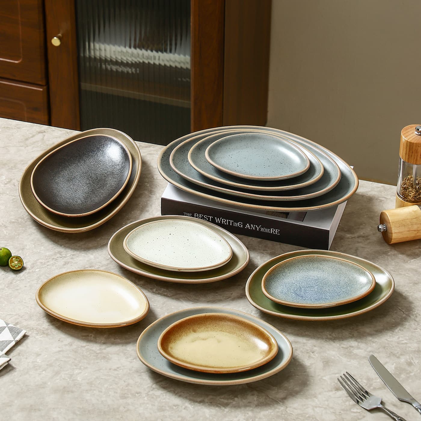 Japanese-style coarse ceramic dinner plate, serving dish, hot pot restaurant plate, BBQ plate, dessert saucer, steamed fish plate, commercial ceramic tableware wholesale