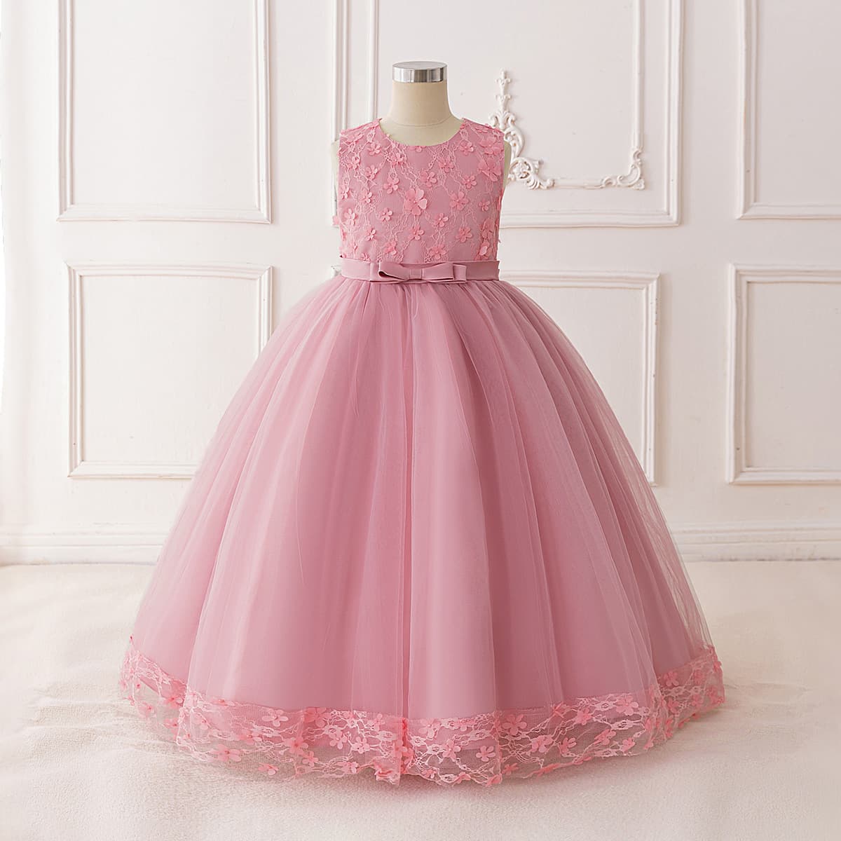 Amazon's new 8-12 year old girls dress sleeveless lace flower princess dress wedding dinner flower girl dress