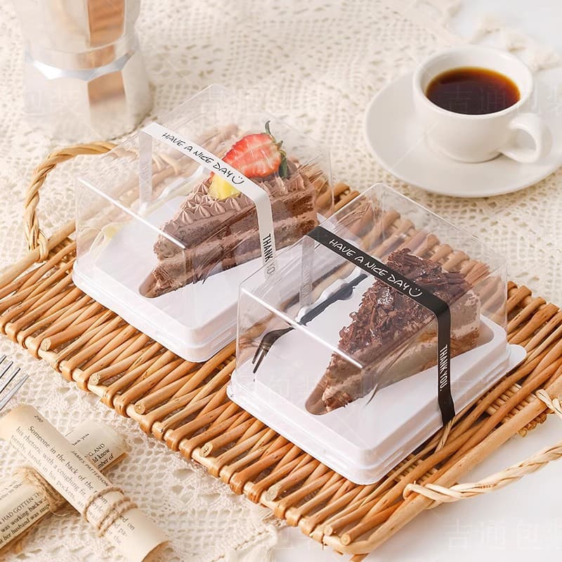 Triangular Cake Slice Box Square Mille Crepe Mousse Cake Roll Clear Packaging Box with Fork
