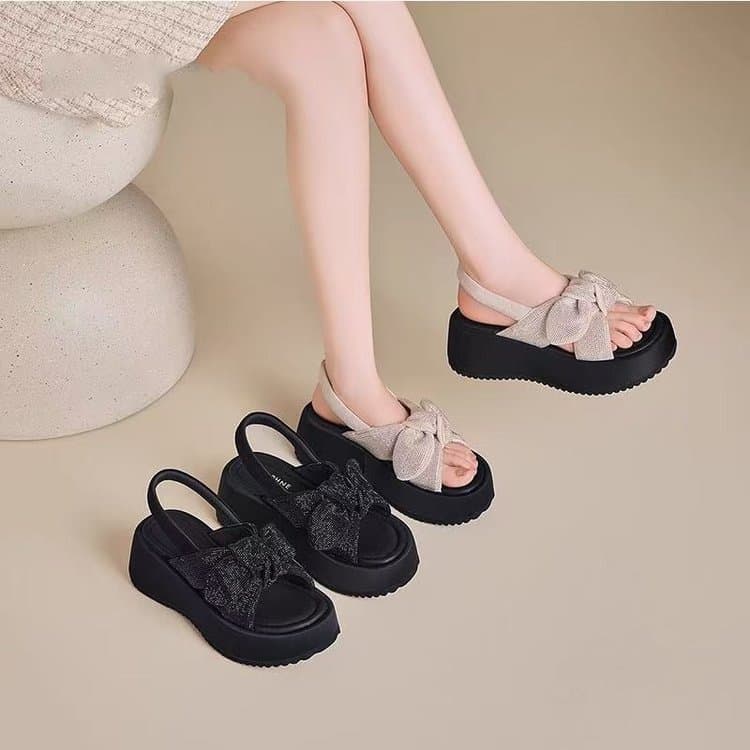 Trendy Chunky Platform Sandals for Women 2026 Summer New Open Toe Rhinestone Casual Beach Slippers