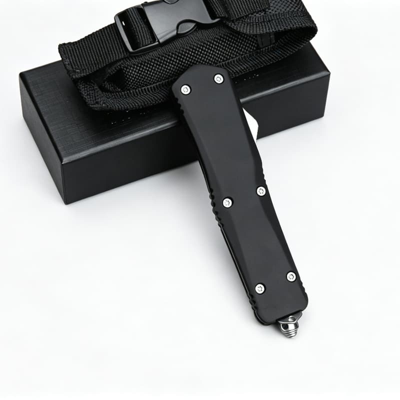 Yangjiang Micro-Tech Outdoor Camping Portable Tactical Knife Car Self-Defense Knife High Hardness Sharp Aluminum Alloy
