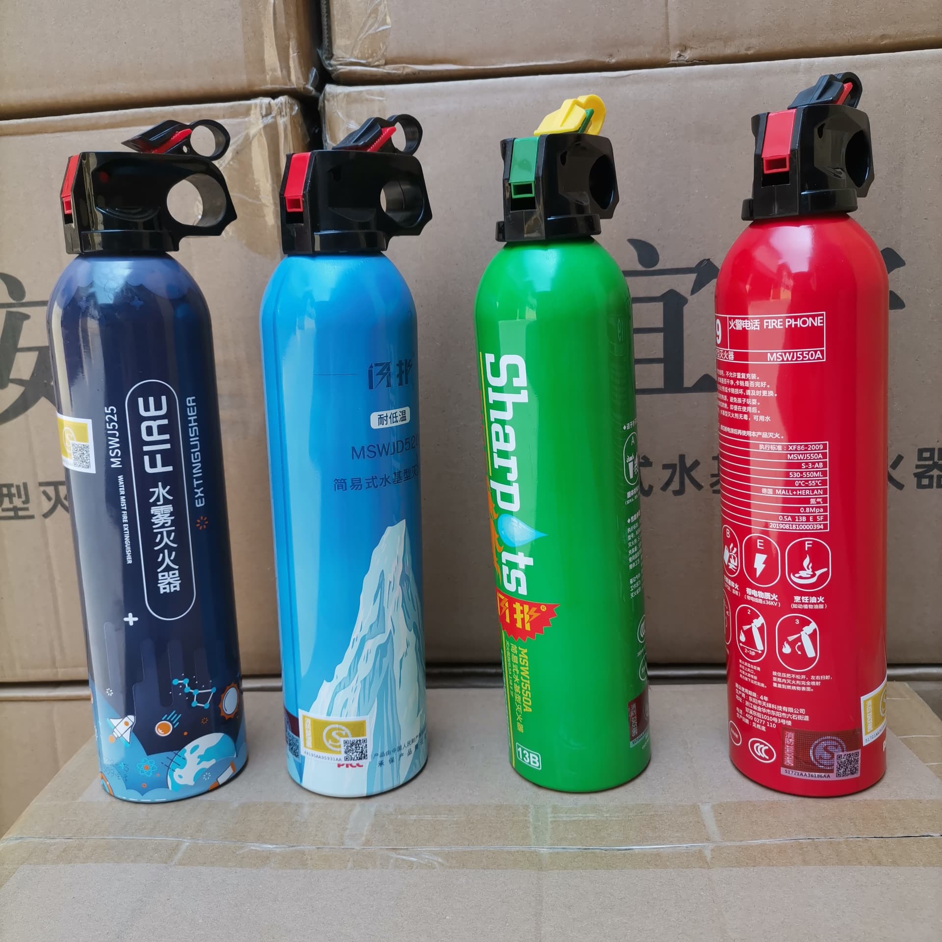 Water-Based Fire Extinguisher for Vehicles and Home Use, High-Temperature Resistant Explosion-Proof Portable with 3C Certification, Genuine Small Size