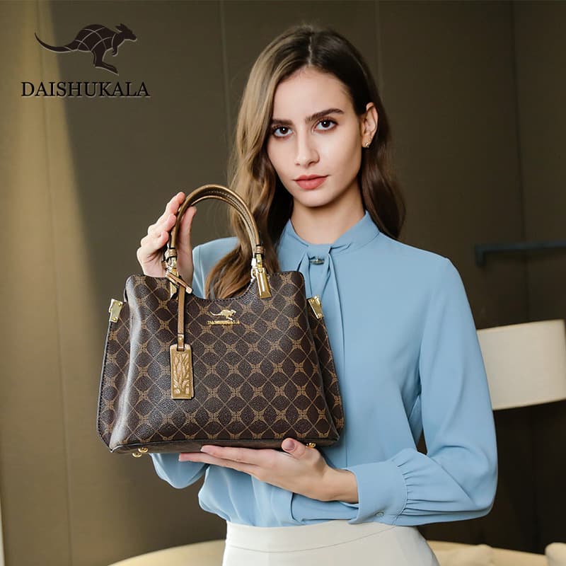 Hong Kong 2026 Trendy High-End Women's Genuine Leather Handbag, Elegant Versatile Tote Shoulder Bag Crossbody Bag