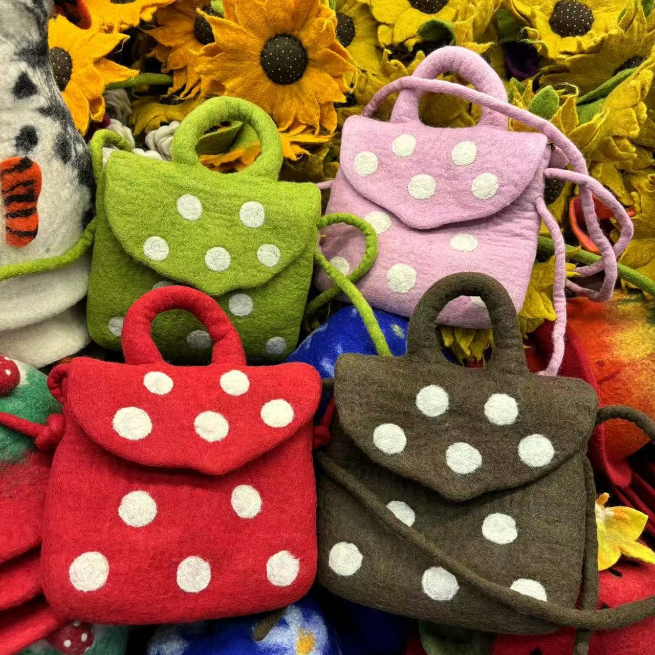 Wool Felt Ankhra Red Autumn Winter 2024 New Arrival Premium Polka Dot Bag Cute Mushroom Miu Style