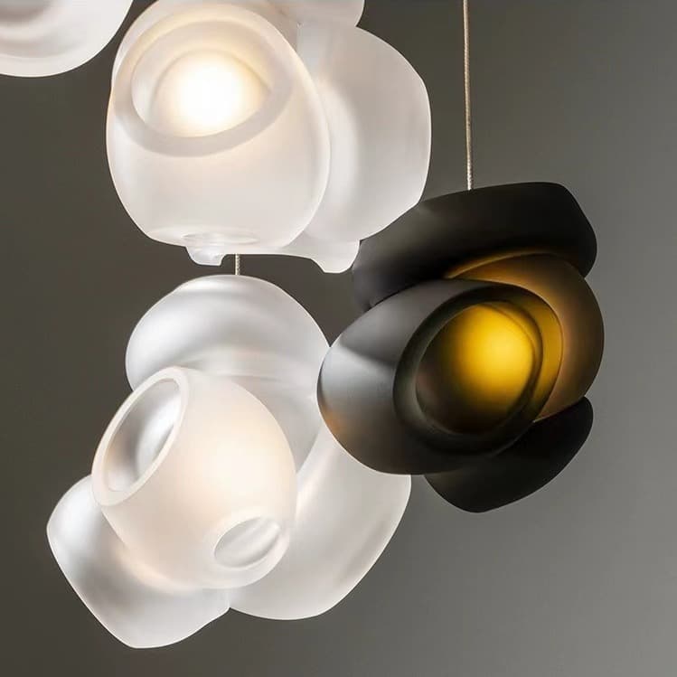 Rose Designer New Postmodern Pendant Light Black and White Combination Art Pendant Light Hotel Lobby Banquet Hall Engineering Light