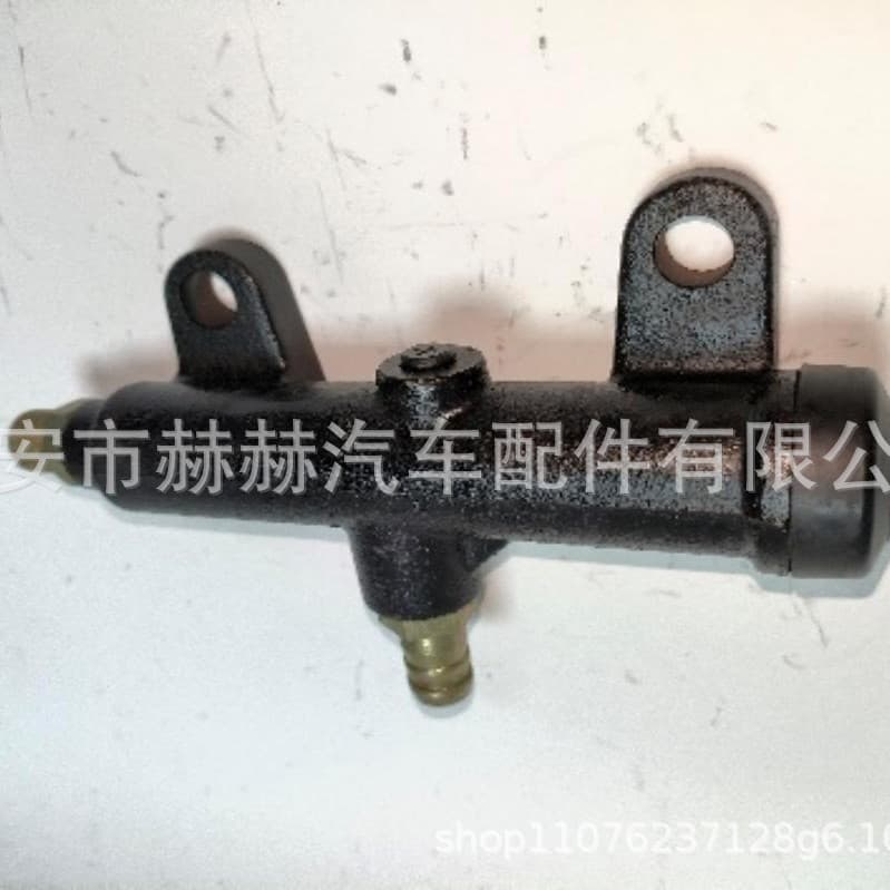 31420-1410 is suitable for Toyota vehicle clutch master cylinders.