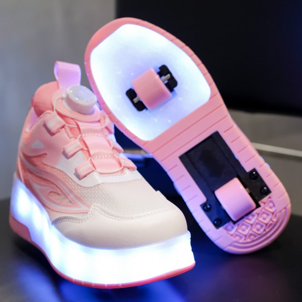 Heelys Charging Light-Up Shoes Mesh Glowing Boys Roller Shoes Girls Two-Wheel Detachable Skates Fashion