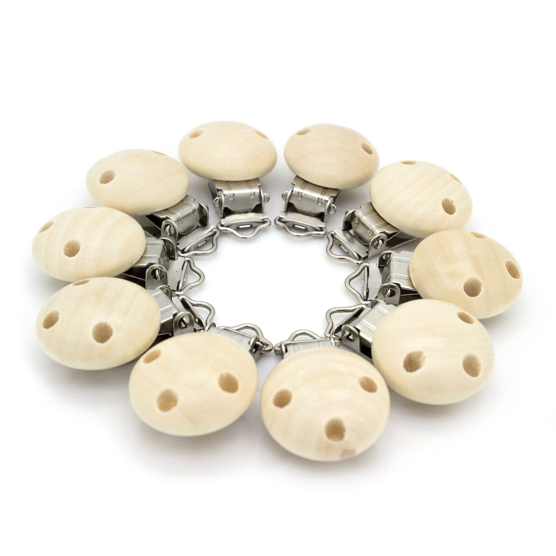 [In Stock] Three-Hole Round Wooden Pacifier Clip Baby Soother Pacifier Chain Clip Amazon Source