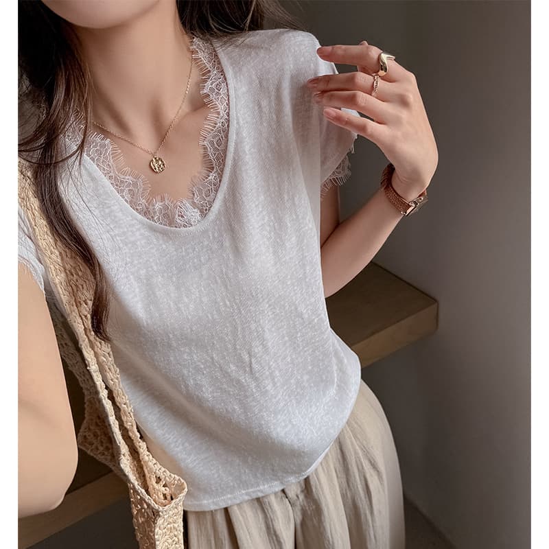 W spring and summer pure desire lace splicing short-sleeved T-shirt women's new right shoulder slimming Korean style simple inner bottoming shirt top