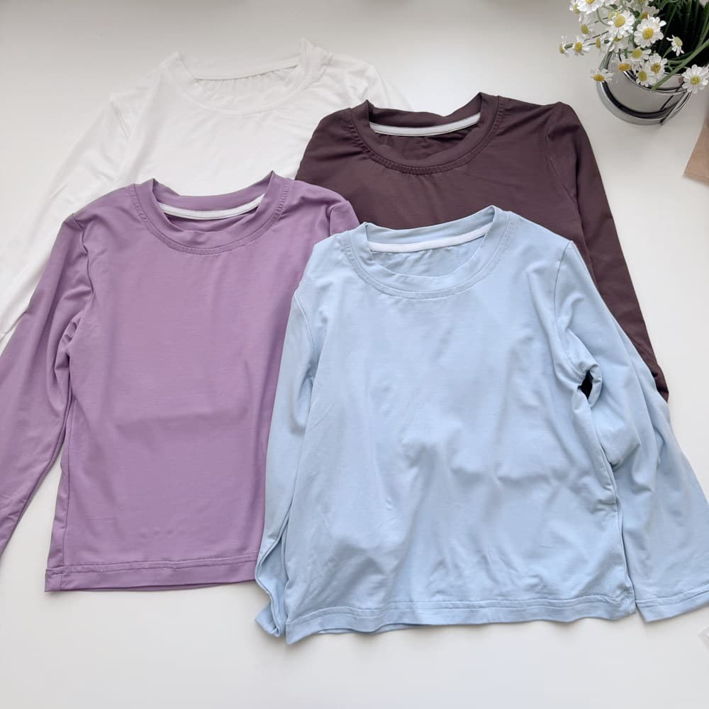 Soft and fluffy with a buttery skin feel, children's cooling sunscreen long-sleeve T-shirt, a close-fitting base layer