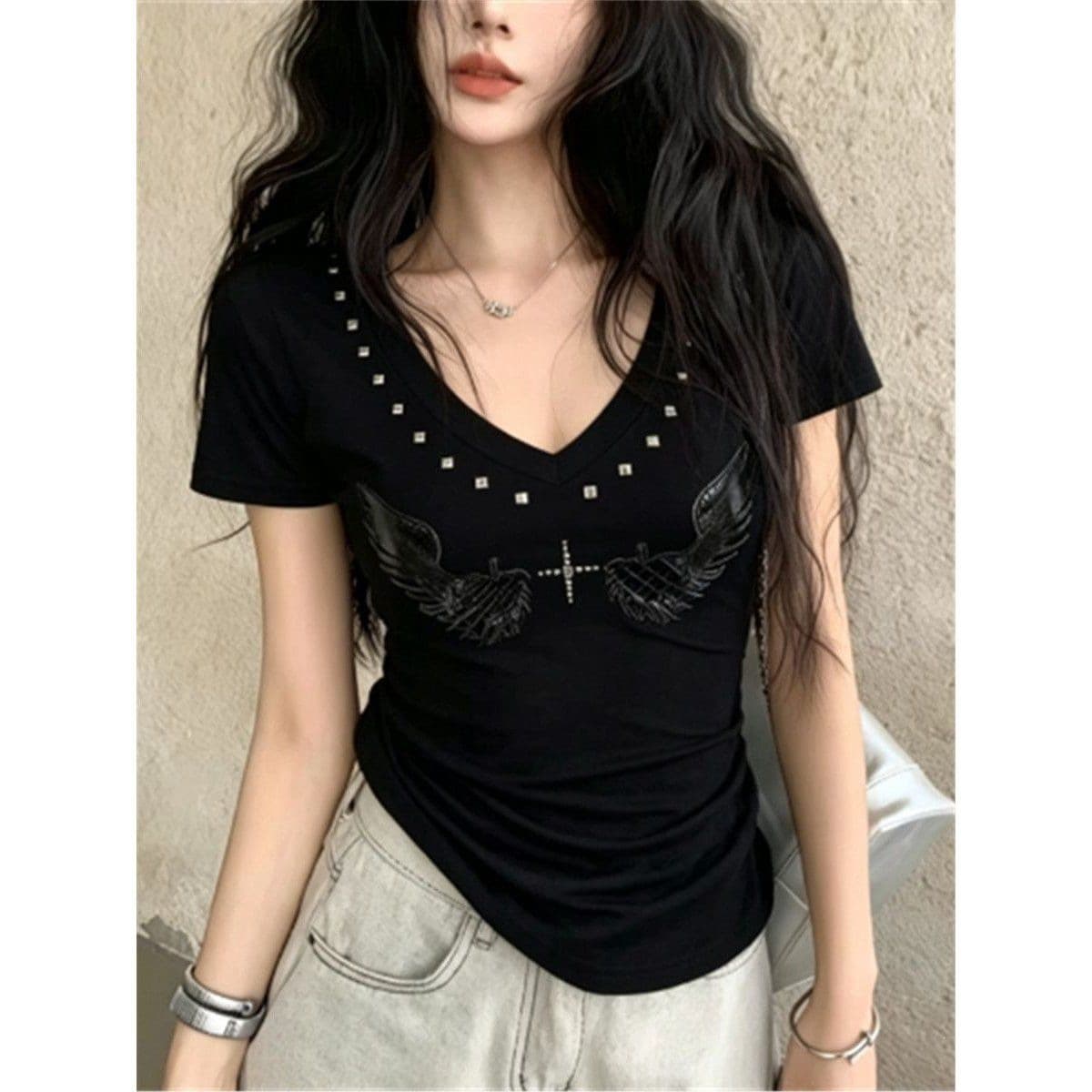 American Retro V-Neck Short Sleeve T-Shirt for Women, Summer Rhinestone Wing Embroidery Slim Fit Cotton Crop Top