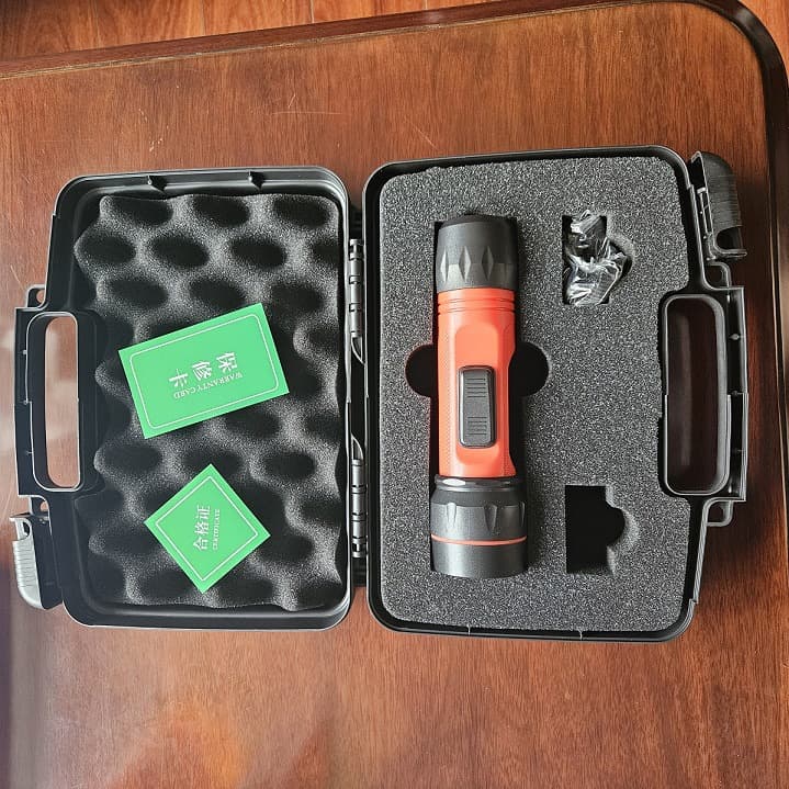 Water rescue water depth and water temperature detector Handheld sonar water depth and water temperature meter Provide test report