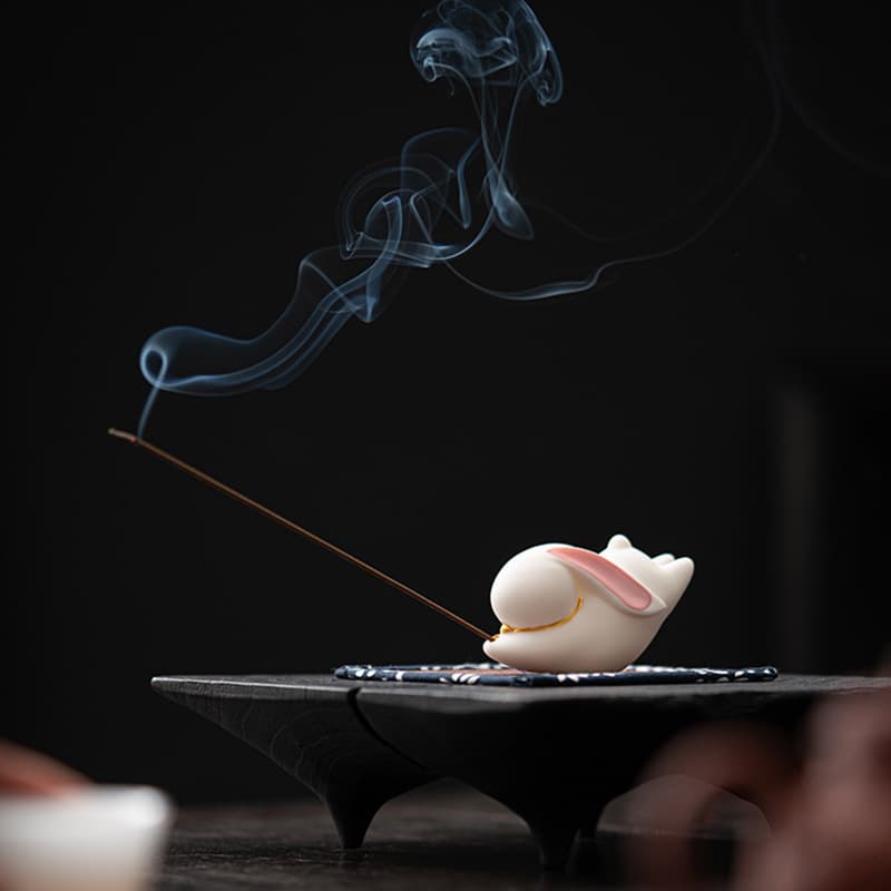 Ceramic Rabbit Incense Stick Holder Home Incense Burner Mid-Autumn Creative Gift Souvenir Incense Burner Ornament