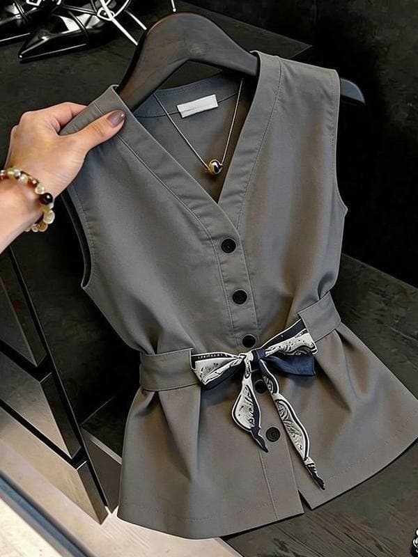 Gray Collared Silk Scarf Sleeveless Vest Shirt for Women, Versatile New Summer Unique and Beautiful Top, Old Money Style Outfit