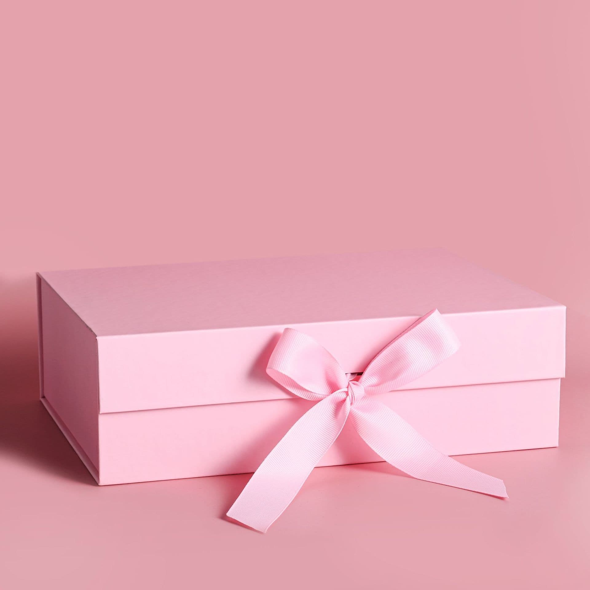 In Stock Large Foldable Integrated Fashion Birthday Gift Box Empty Box Flip-Top Clothes Packaging Box Wholesale